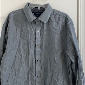 Men’s American Eagle Outfitters Long Sleeve Shirt.